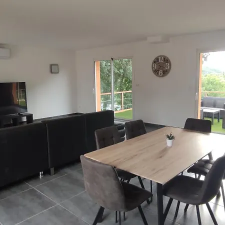 Villa Vacances * Les Cluses